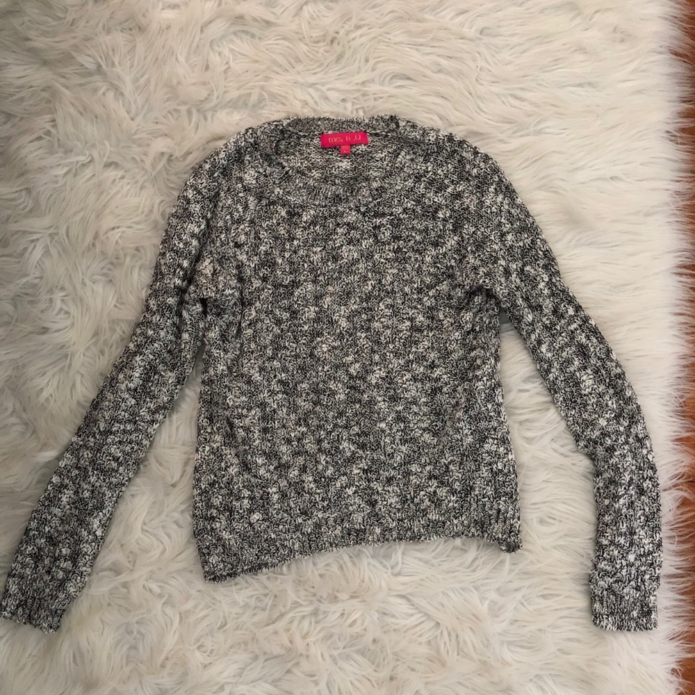 Black and White knit sweater